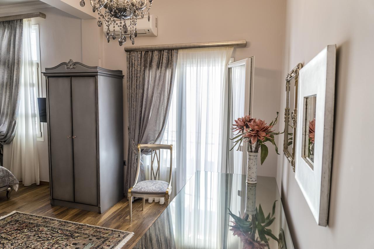 Le Bijou Luxury Rooms & Suites Véria Eksteriør bilde
