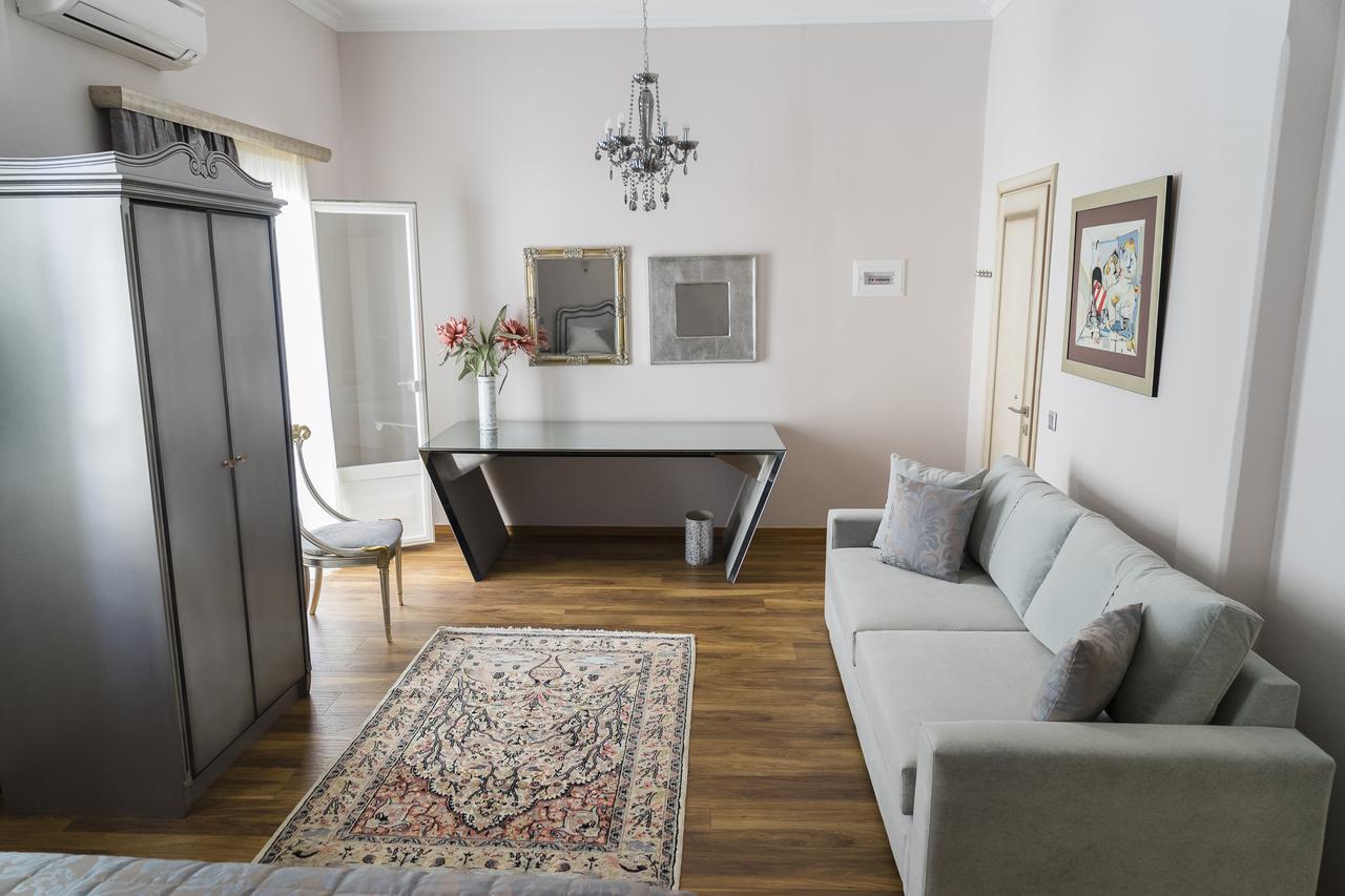 Le Bijou Luxury Rooms & Suites Véria Eksteriør bilde